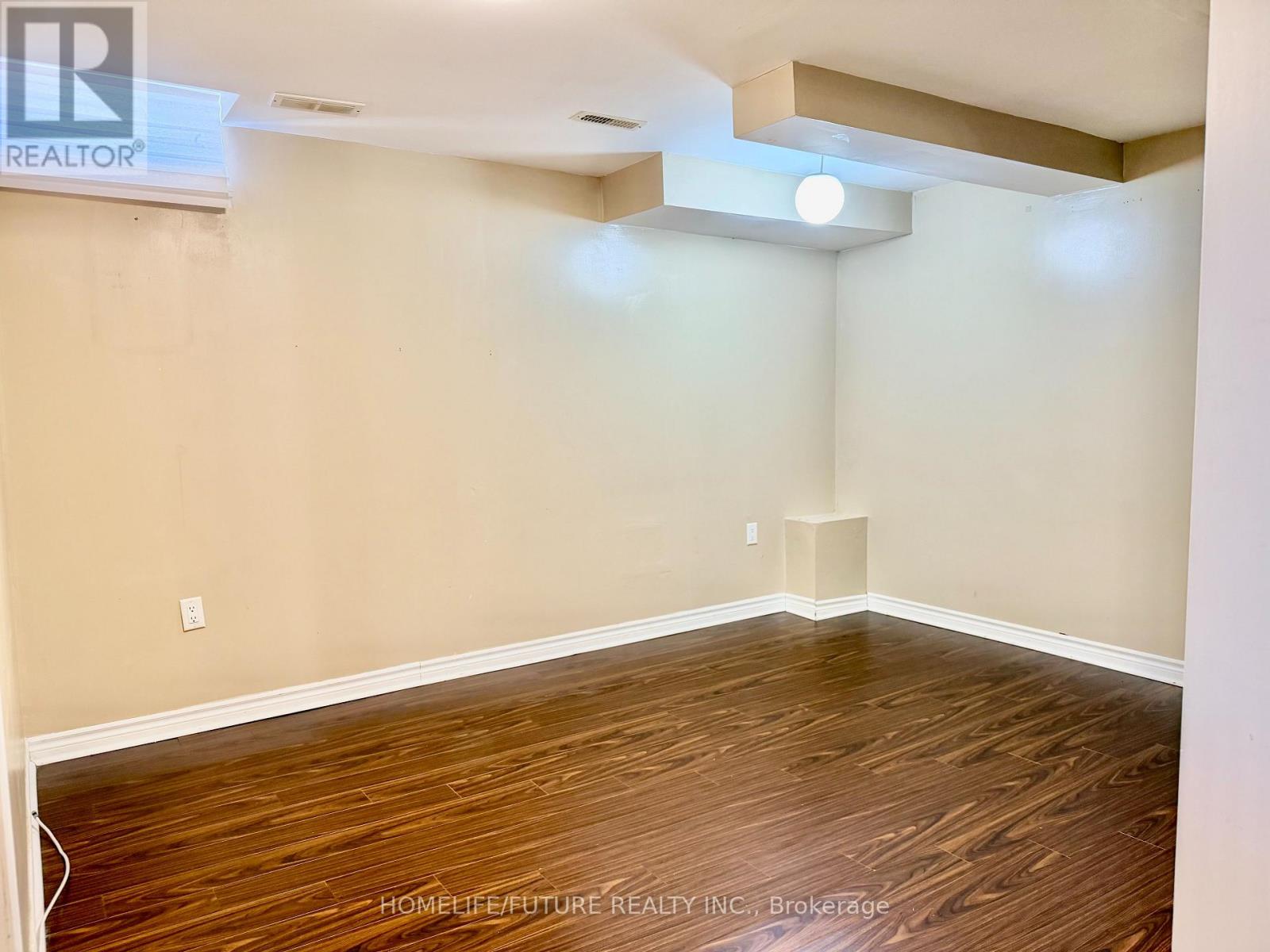 Bsmt - 22 Gamson Crescent, Brampton, Ontario  L6R 0V8 - Photo 14 - W13046098