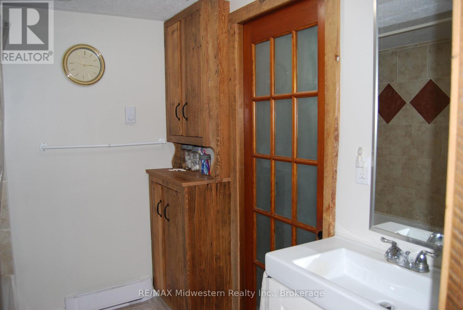 410 Temple Street, Minto, Ontario  N0G 2P0 - Photo 14 - X12660784