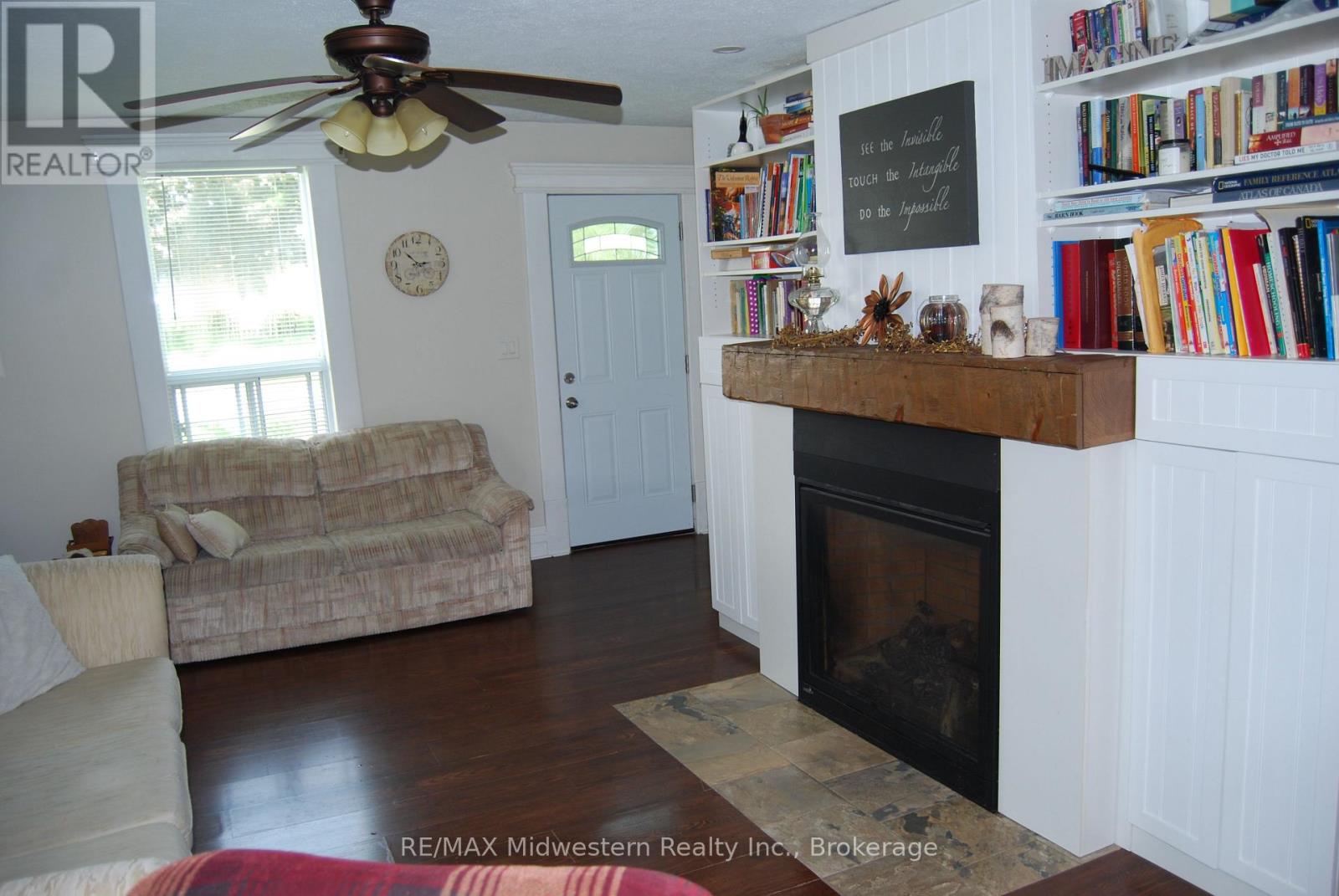 410 Temple Street, Minto, Ontario  N0G 2P0 - Photo 7 - X12660784