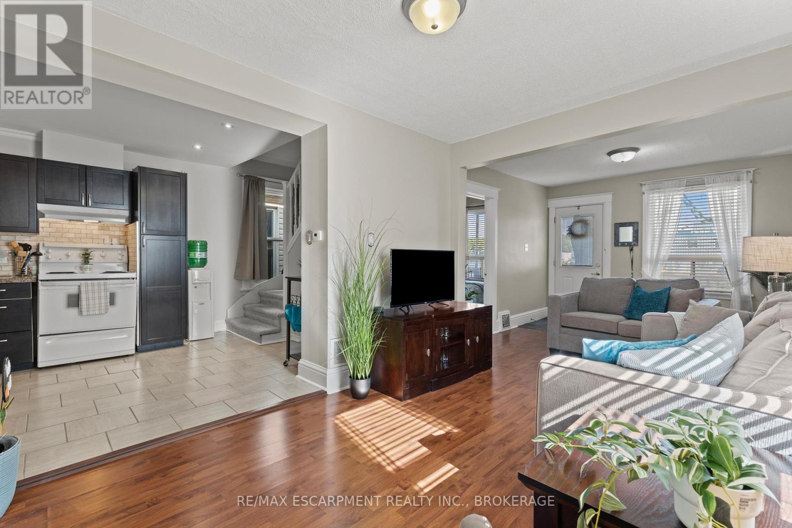 25 Mckinstry Street, Hamilton, Ontario  L8L 6C2 - Photo 11 - X13046938