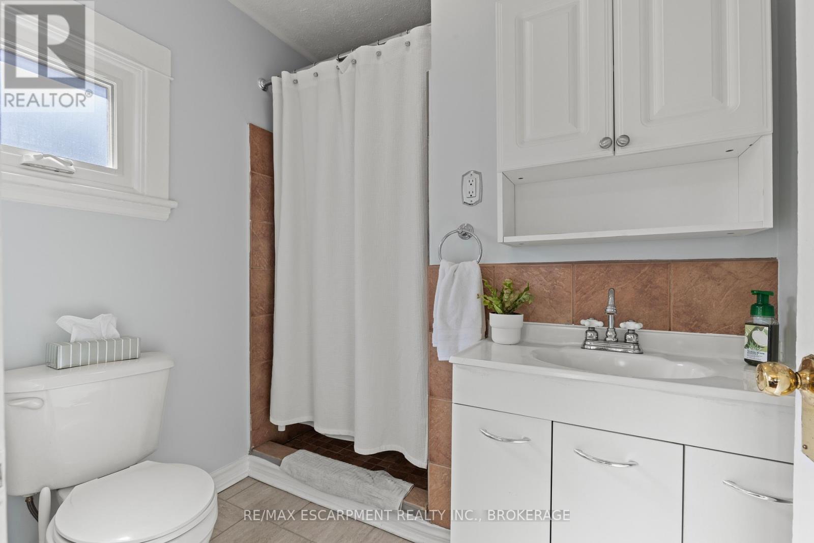 25 Mckinstry Street, Hamilton, Ontario  L8L 6C2 - Photo 13 - X13046938