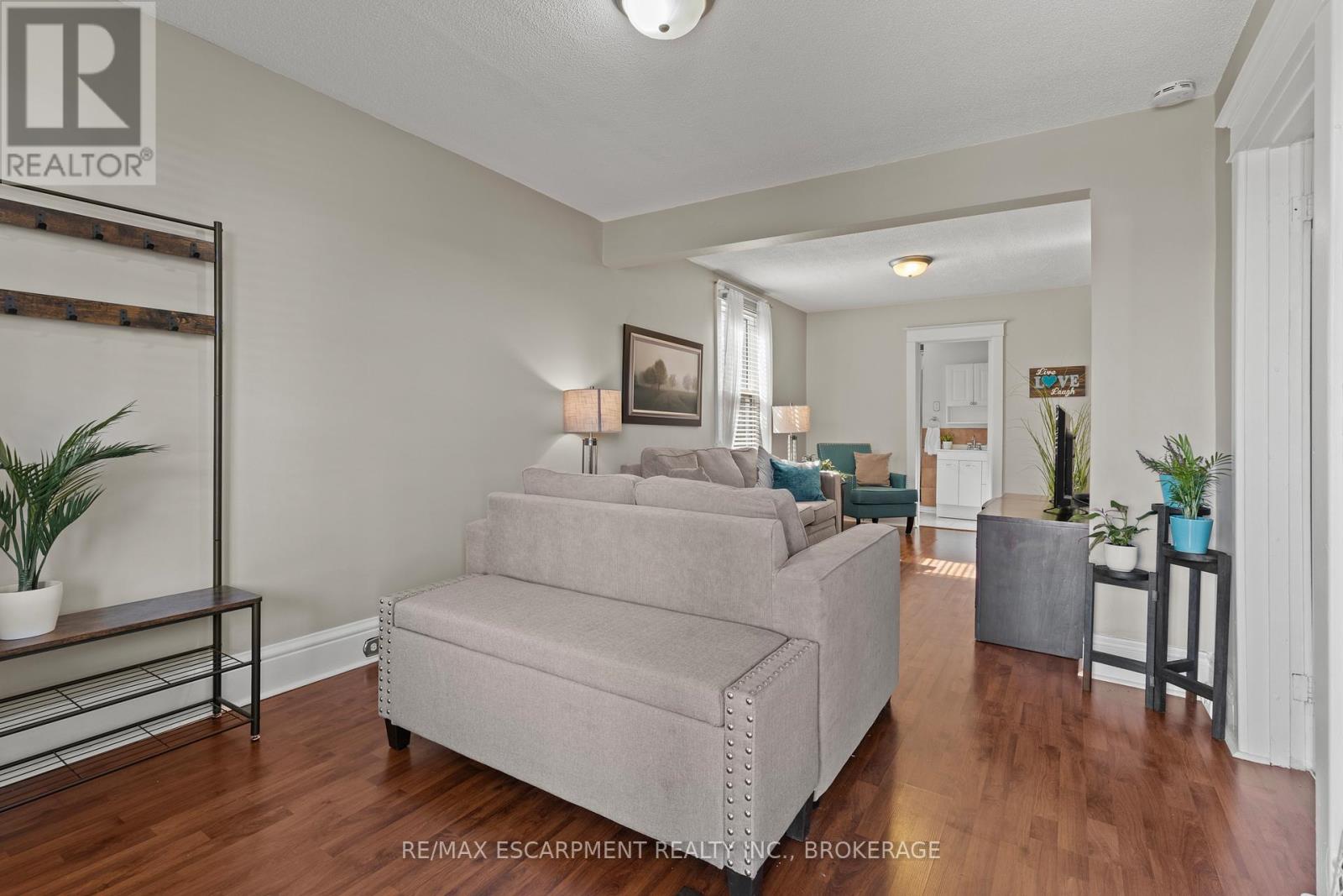 25 Mckinstry Street, Hamilton, Ontario  L8L 6C2 - Photo 6 - X13046938