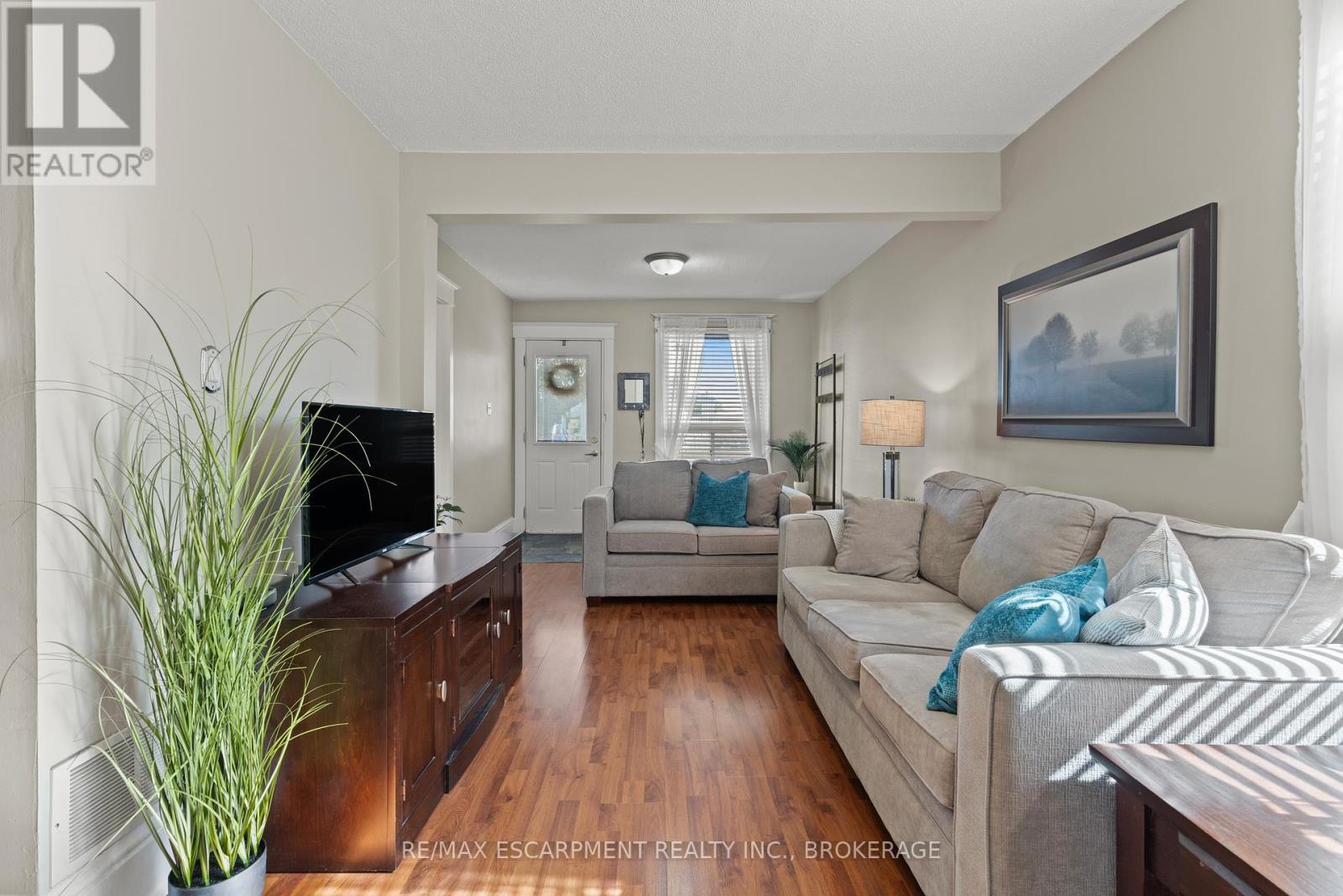 25 Mckinstry Street, Hamilton, Ontario  L8L 6C2 - Photo 9 - X13046938