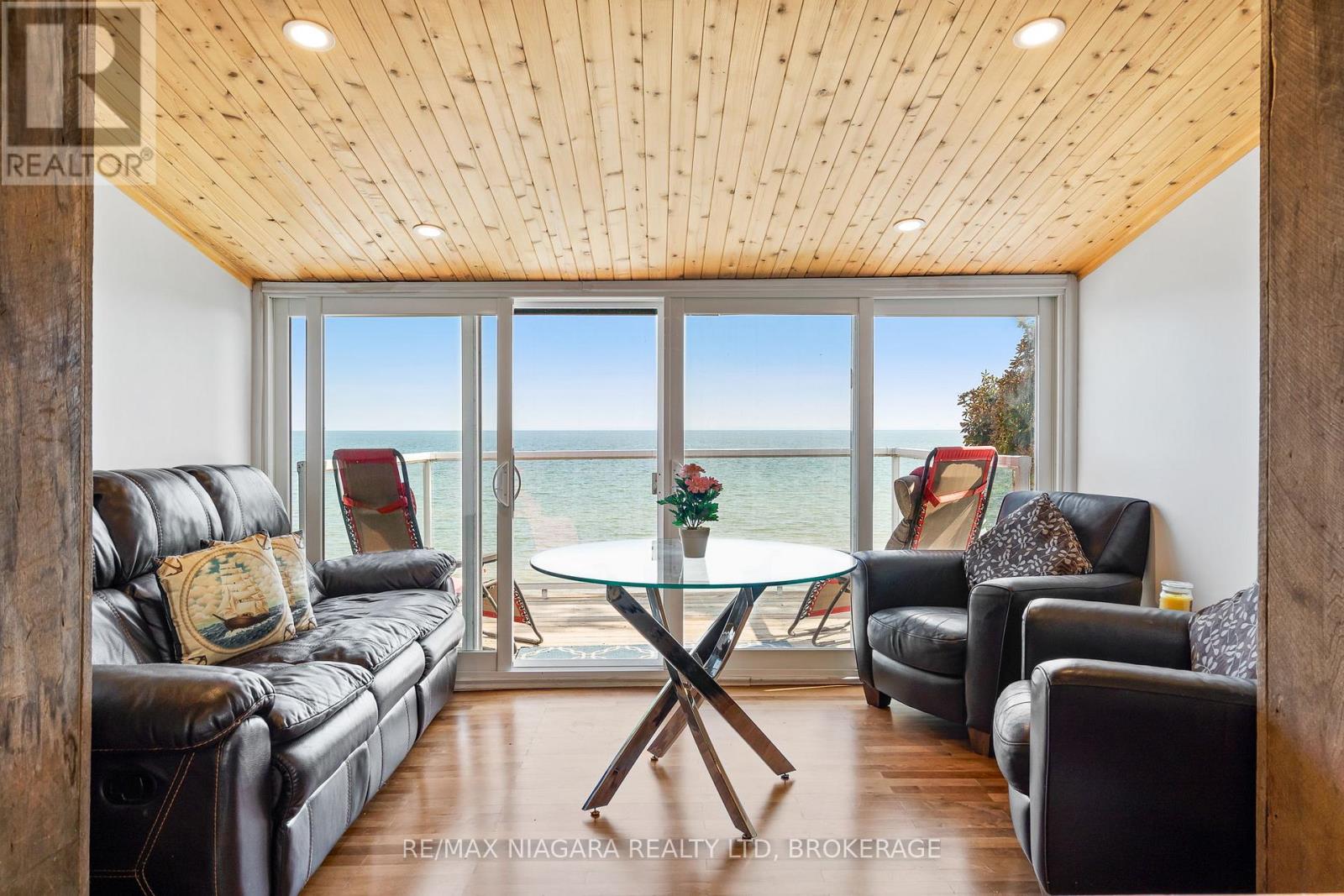 105 Lighthouse Drive, Haldimand, Ontario  N1A 2W6 - Photo 13 - X13046984