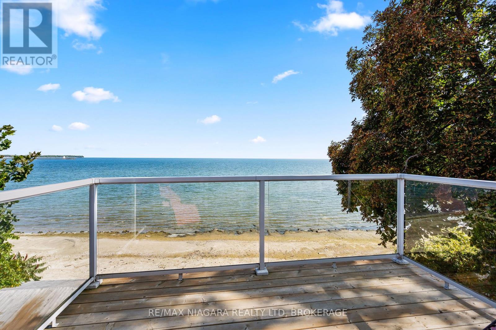 105 Lighthouse Drive, Haldimand, Ontario  N1A 2W6 - Photo 14 - X13046984