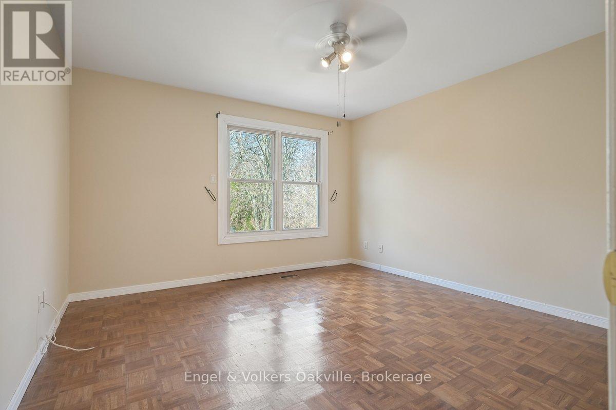 1223 Hudson Place, Oakville, Ontario  L6H 2W2 - Photo 23 - W13046976