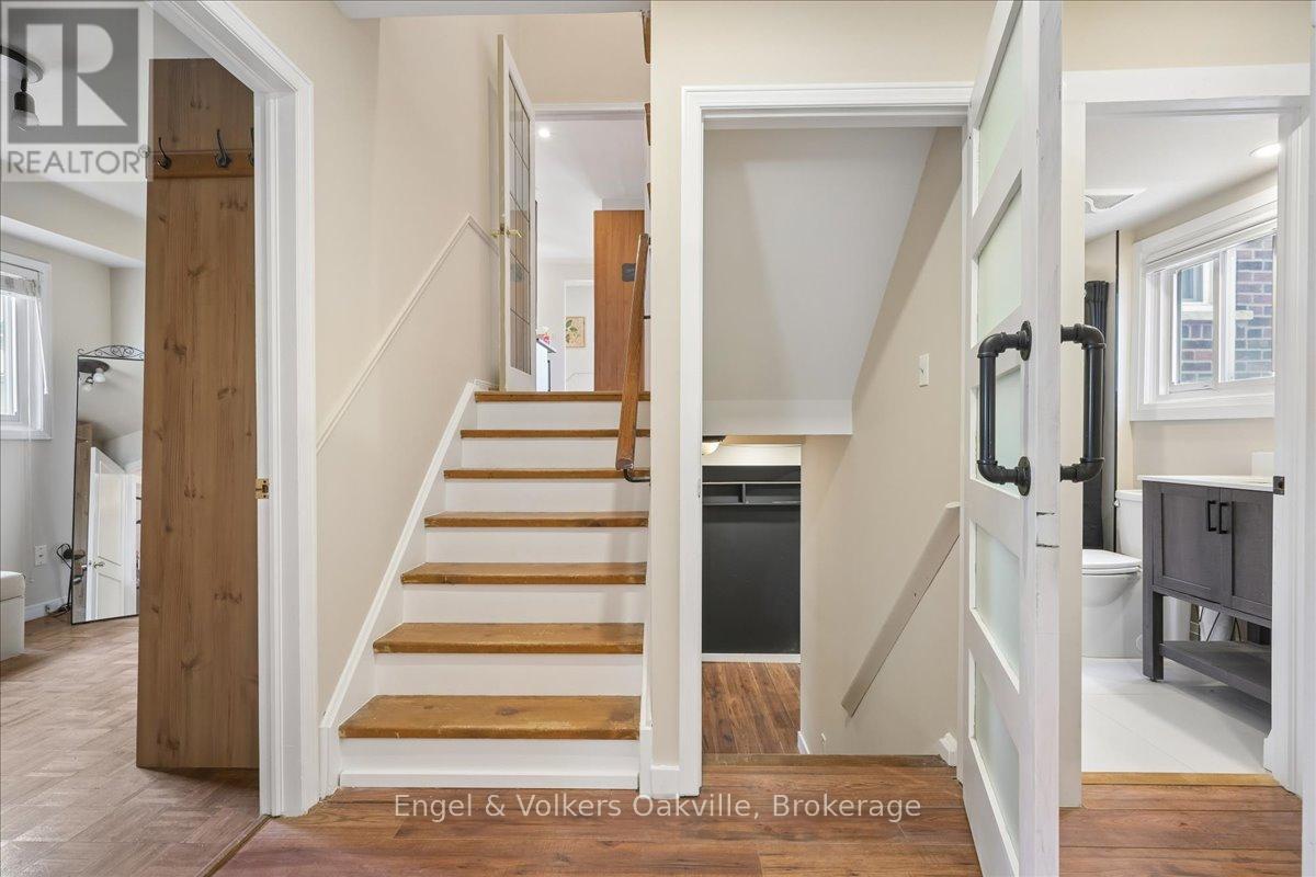 1223 Hudson Place, Oakville, Ontario  L6H 2W2 - Photo 26 - W13046976