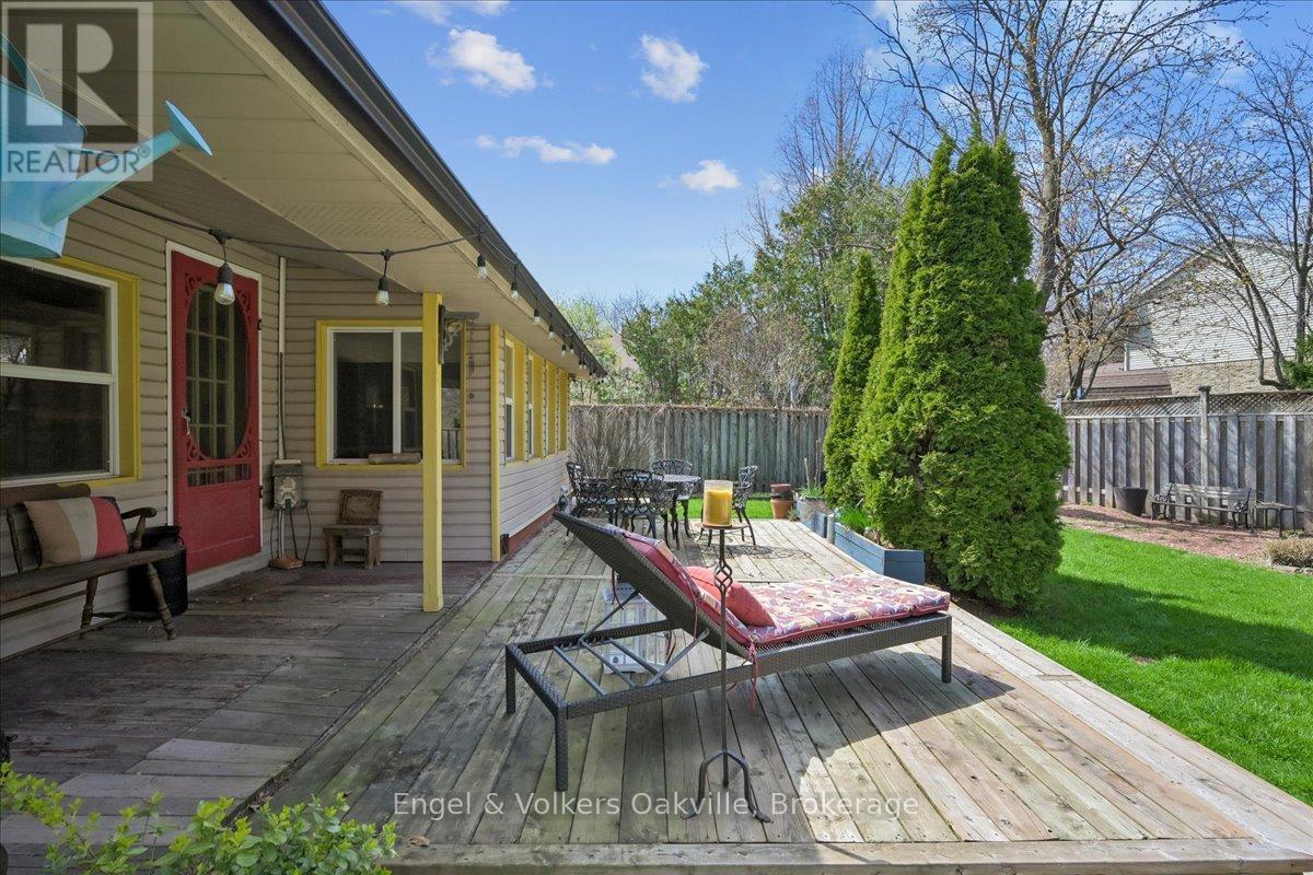1223 Hudson Place, Oakville, Ontario  L6H 2W2 - Photo 41 - W13046976