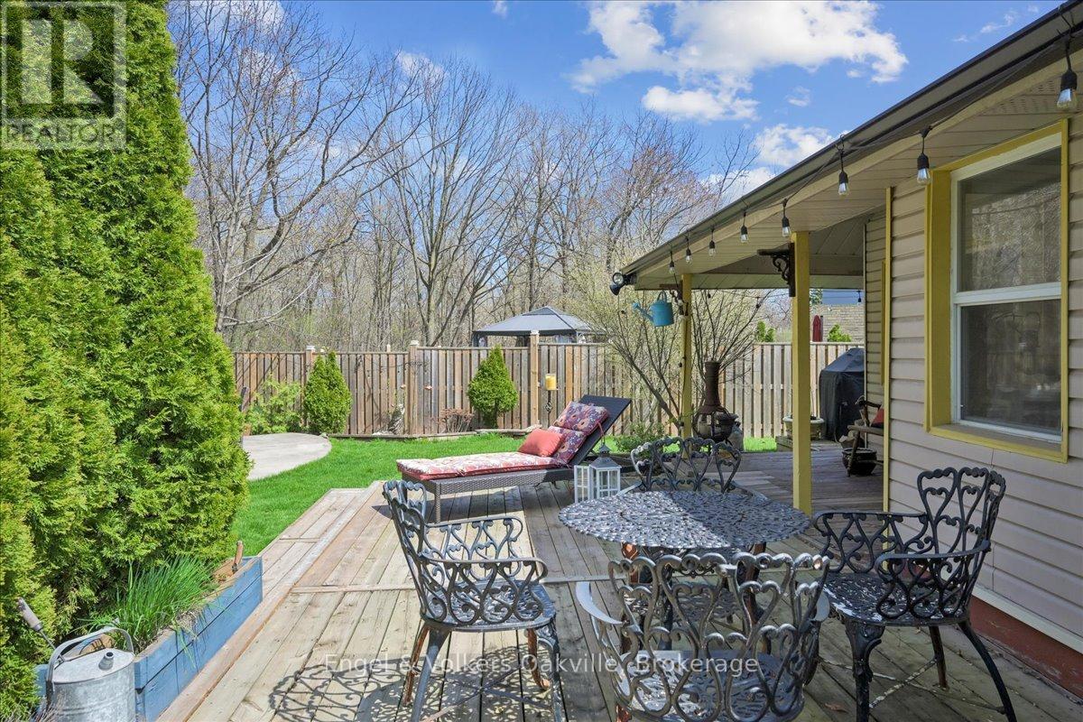 1223 Hudson Place, Oakville, Ontario  L6H 2W2 - Photo 42 - W13046976