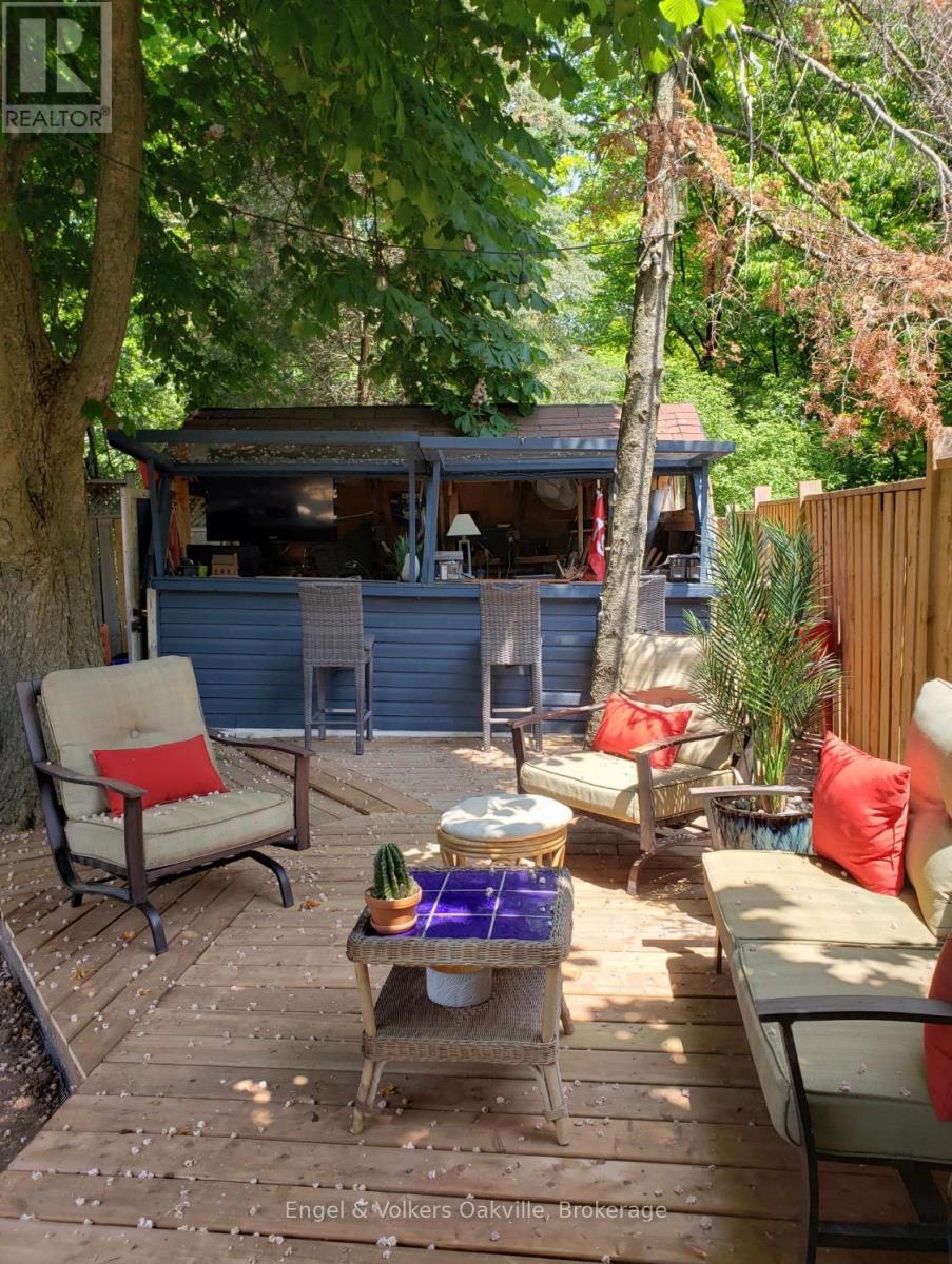 1223 Hudson Place, Oakville, Ontario  L6H 2W2 - Photo 46 - W13046976