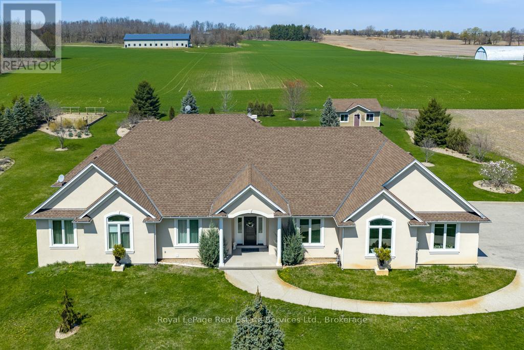 365 ROBINSON ROAD, Brant, Ontario