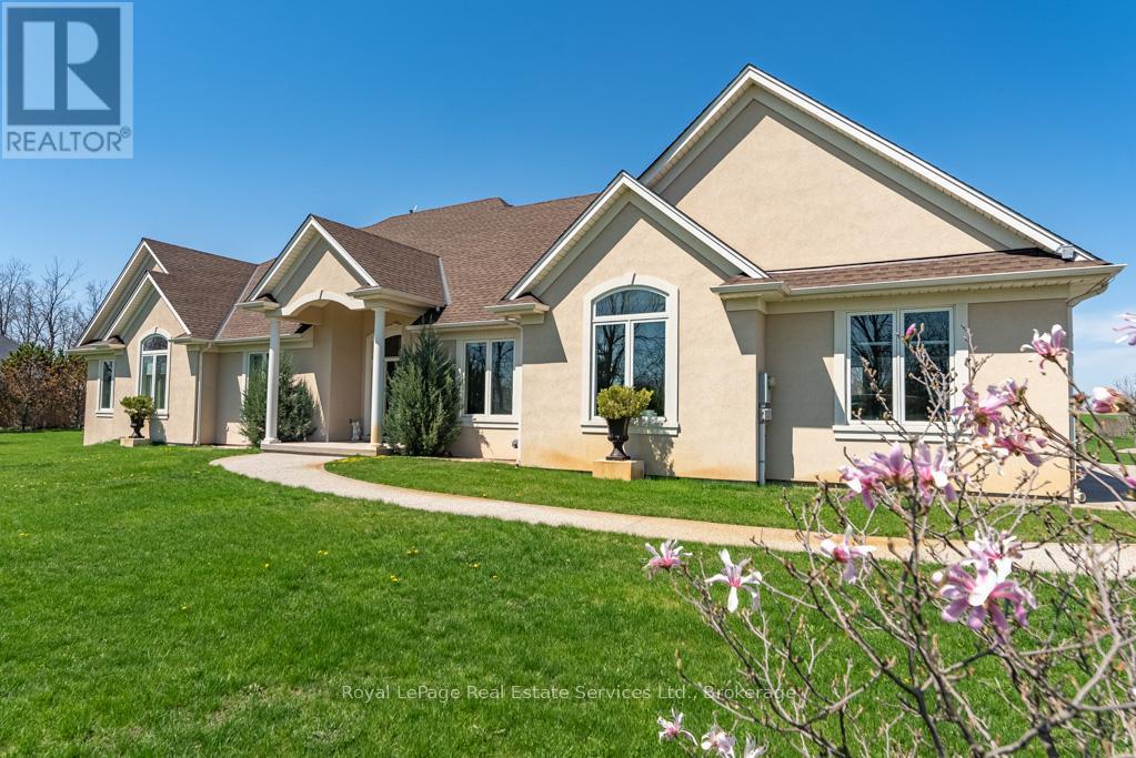 365 Robinson Road, Brant, Ontario  N3T 0L7 - Photo 10 - X13046860