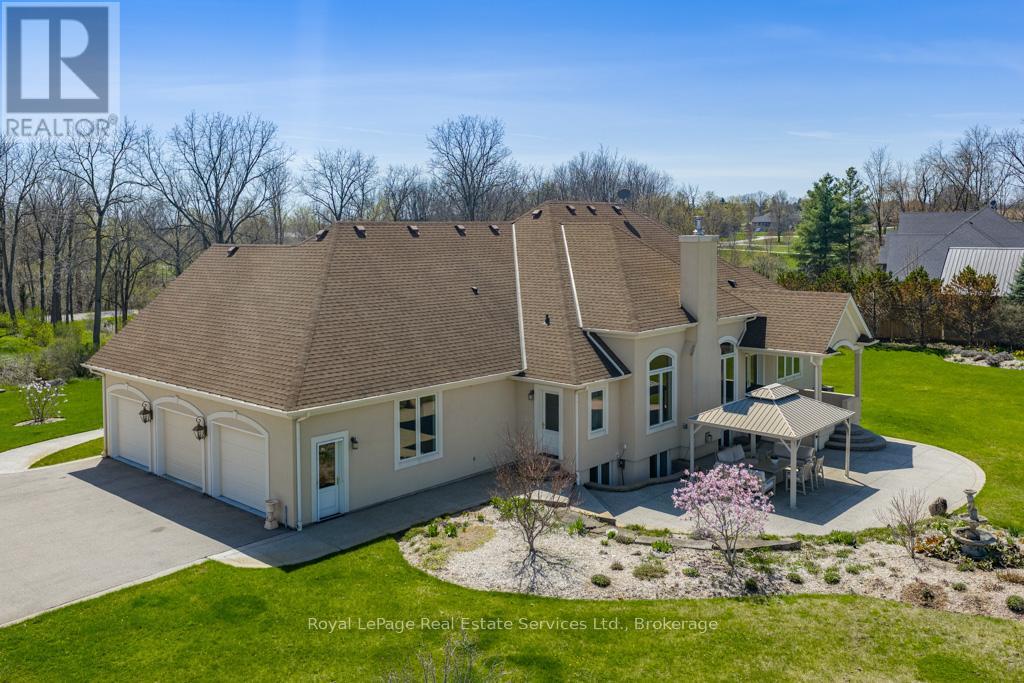 365 Robinson Road, Brant, Ontario  N3T 0L7 - Photo 2 - X13046860