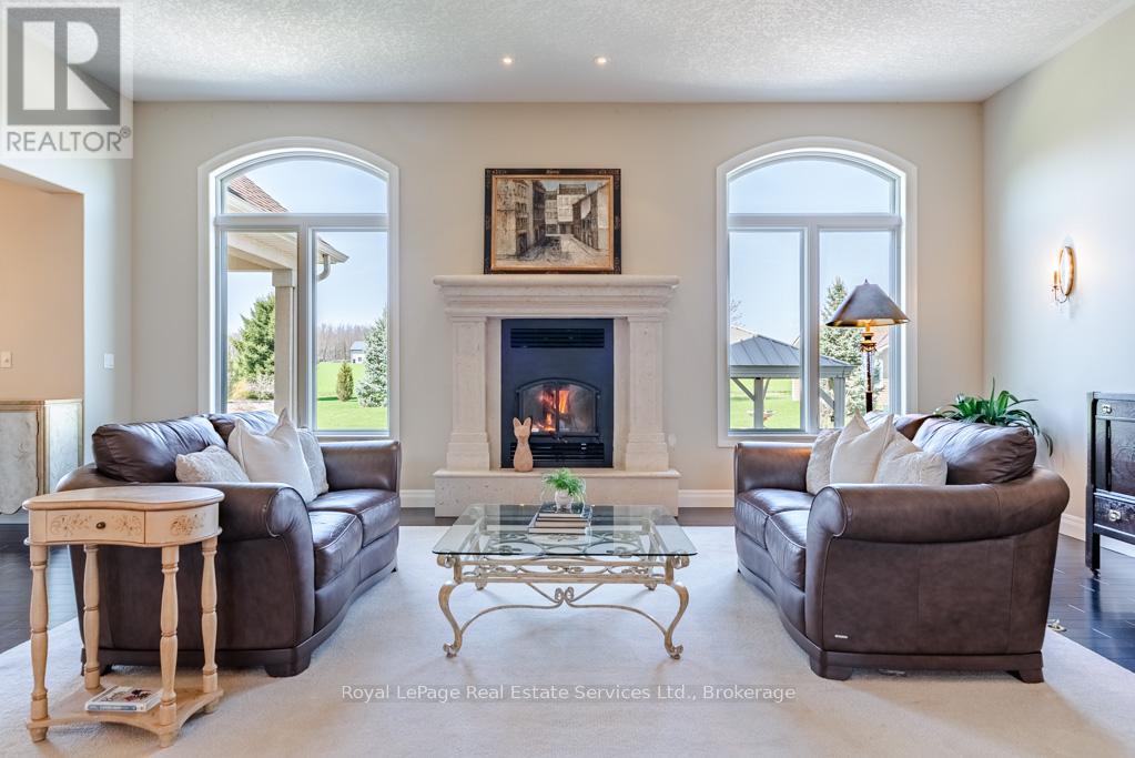 365 Robinson Road, Brant, Ontario  N3T 0L7 - Photo 23 - X13046860