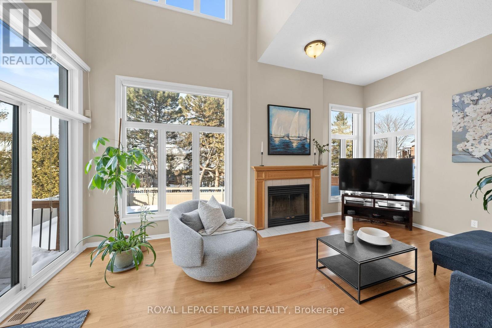 76 Hansen Avenue, Ottawa, Ontario  K2K 2L7 - Photo 12 - X12854320