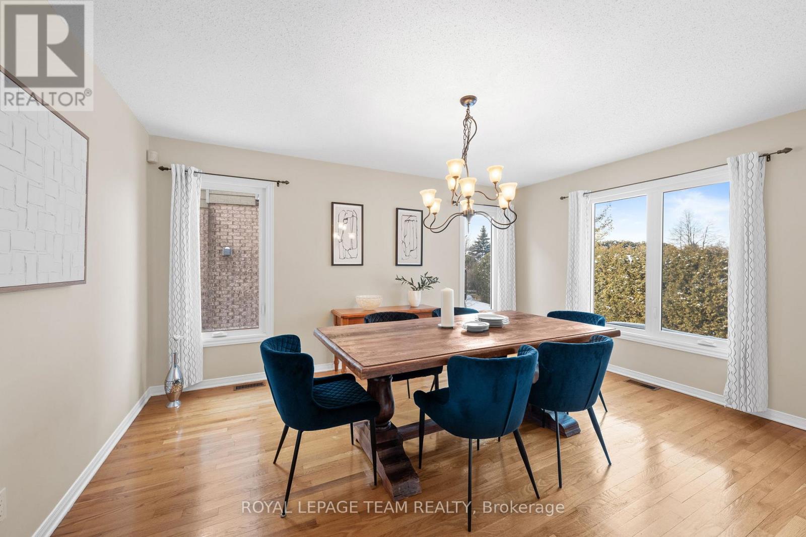 76 Hansen Avenue, Ottawa, Ontario  K2K 2L7 - Photo 9 - X12854320