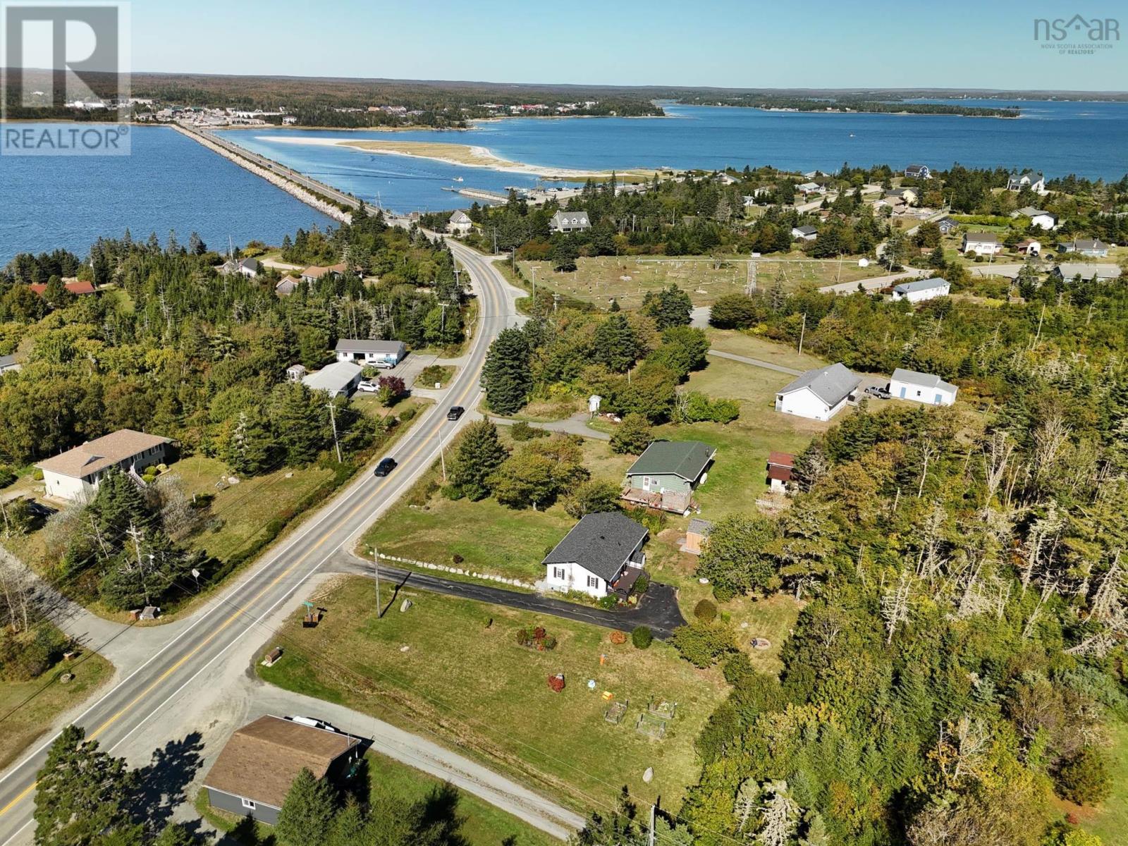 309 Highway 330, North East Point, Nova Scotia  B0W 3P0 - Photo 3 - 202524722