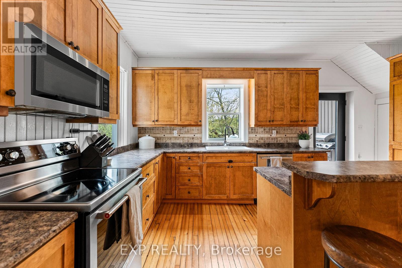 1724b Kohlsmith Road, Whitewater Region, Ontario  K0J 1K0 - Photo 23 - X12752126