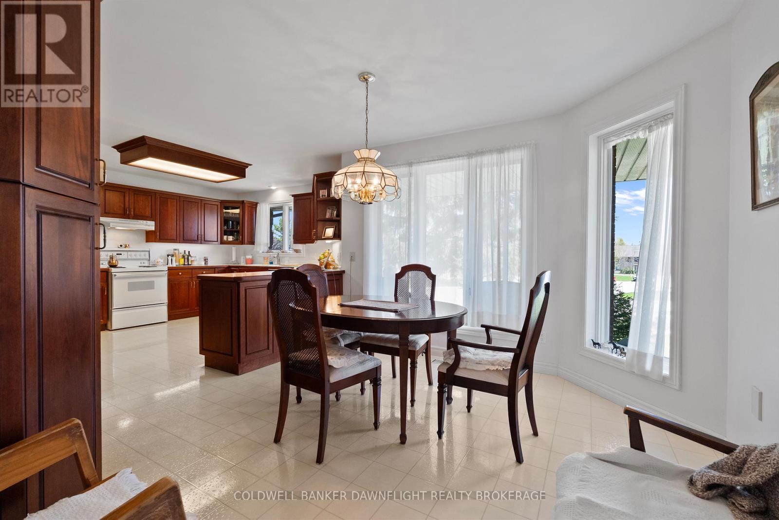 6 Durand Court, Bluewater, Ontario  N0M 2T0 - Photo 12 - X13046868