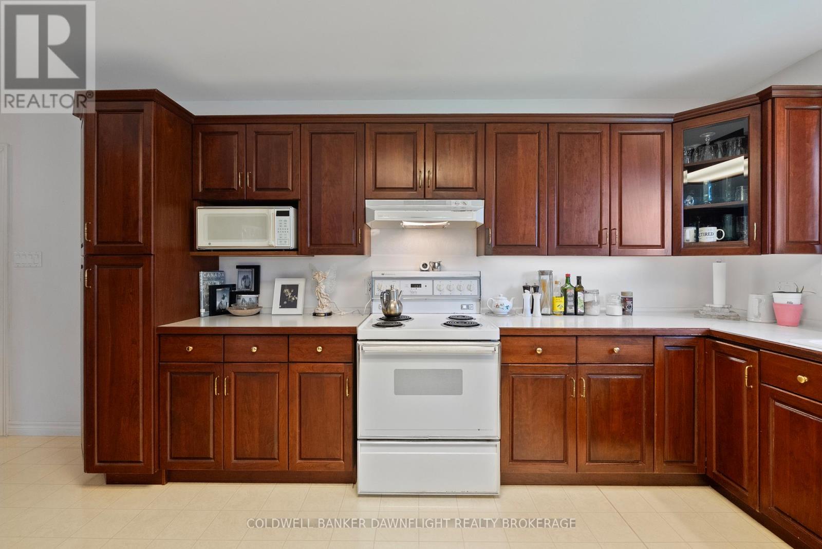 6 Durand Court, Bluewater, Ontario  N0M 2T0 - Photo 16 - X13046868