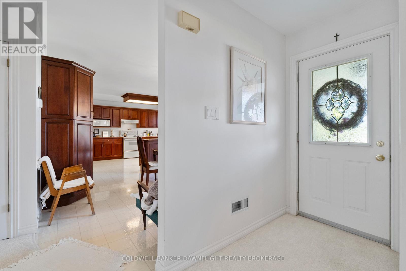 6 Durand Court, Bluewater, Ontario  N0M 2T0 - Photo 4 - X13046868