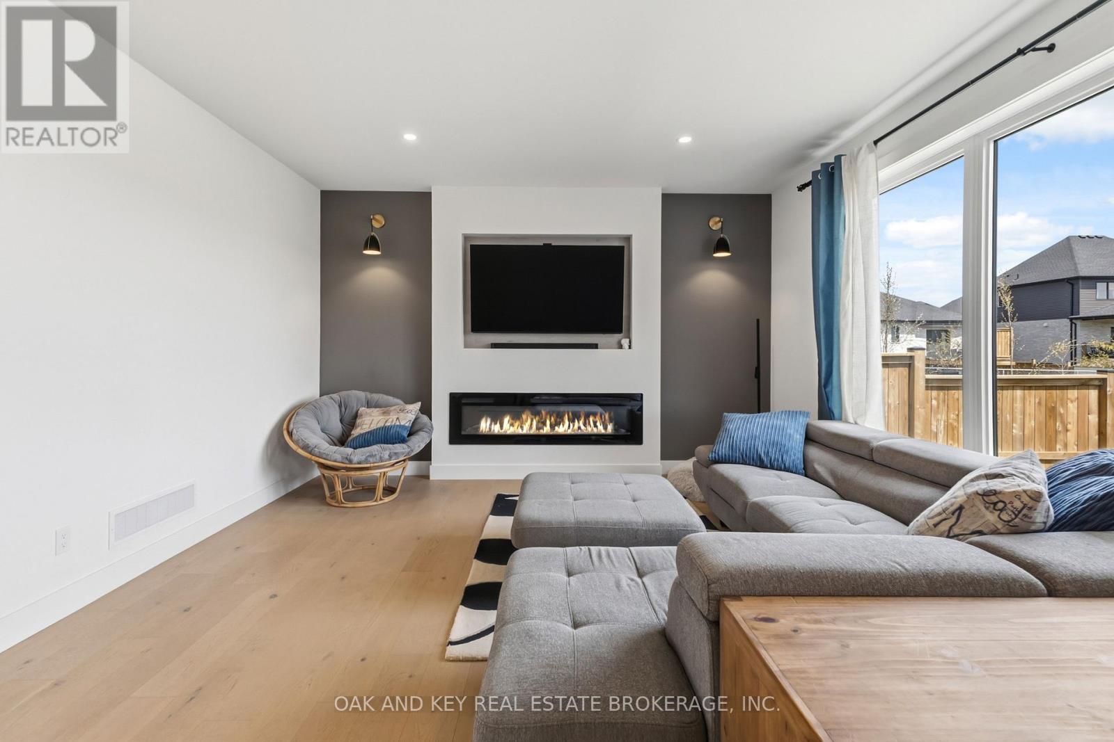 13 Briscoe Crescent, Strathroy-Caradoc, Ontario  N7G 0G3 - Photo 14 - X13047036