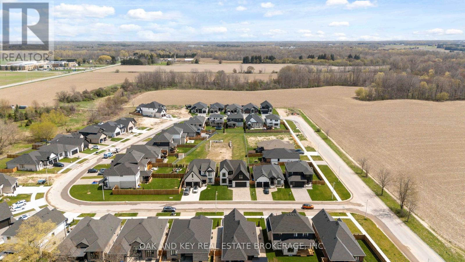 13 Briscoe Crescent, Strathroy-Caradoc, Ontario  N7G 0G3 - Photo 48 - X13047036