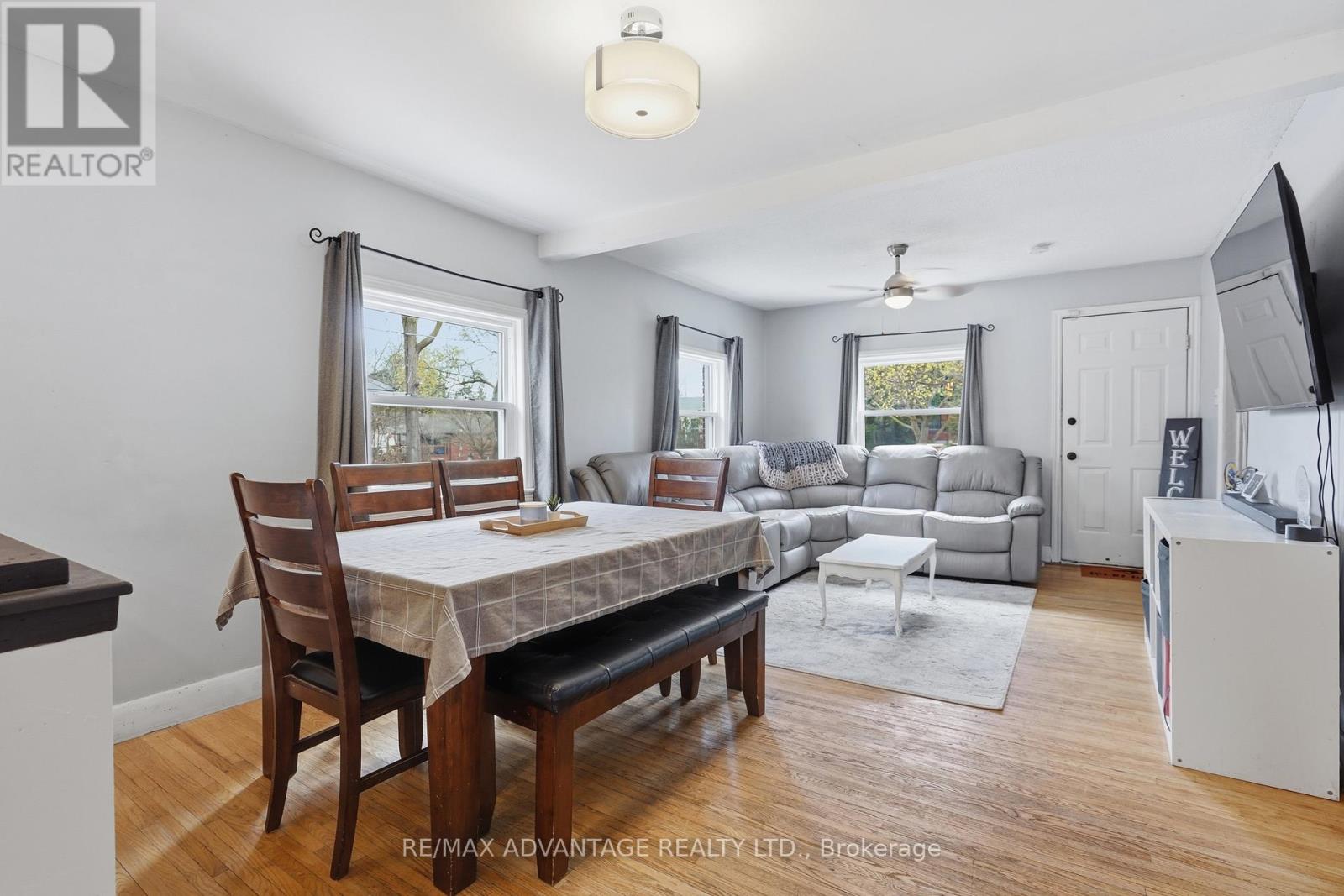 186 Emerson Avenue, London South, Ontario  N5Z 3L7 - Photo 8 - X13047168