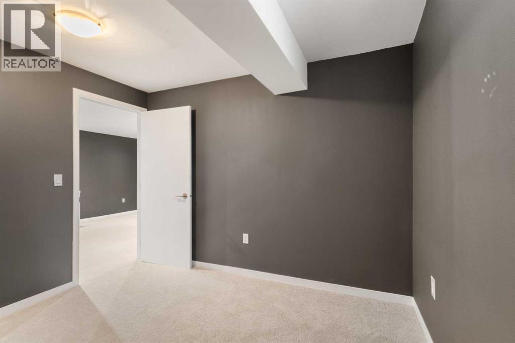 107 Woodbine Boulevard Sw, Calgary, Alberta  T2W 3W8 - Photo 30 - A2305084