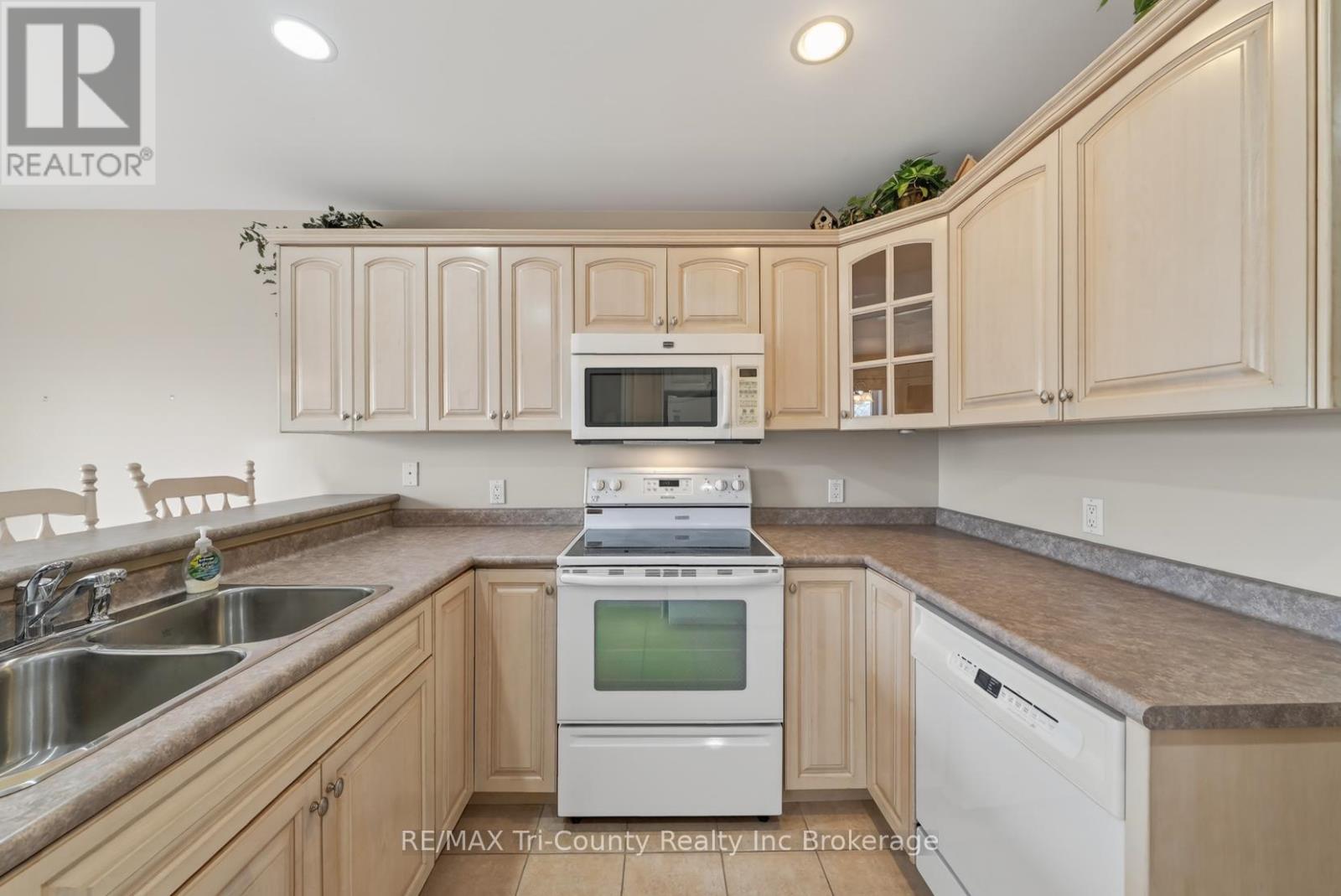 14 Yeager Avenue, Norfolk, Ontario  N3Y 5M6 - Photo 7 - X13047080