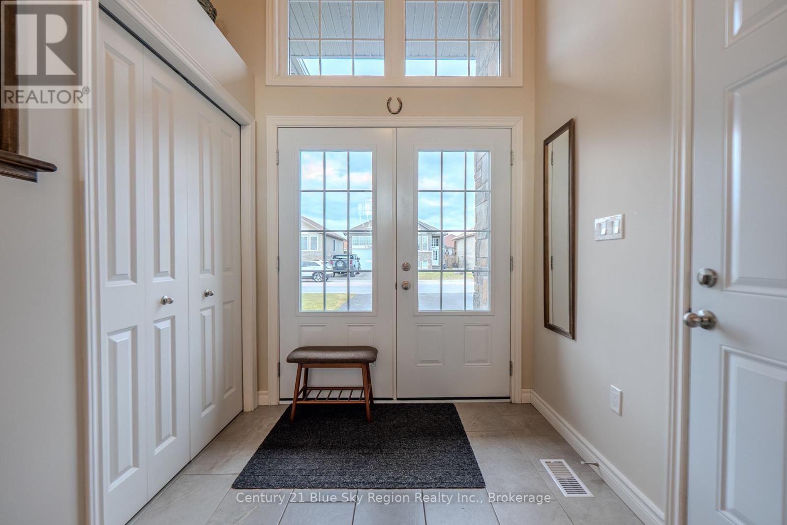 8 Willfred Drive, North Bay, Ontario  P1A 0G5 - Photo 2 - X13046960