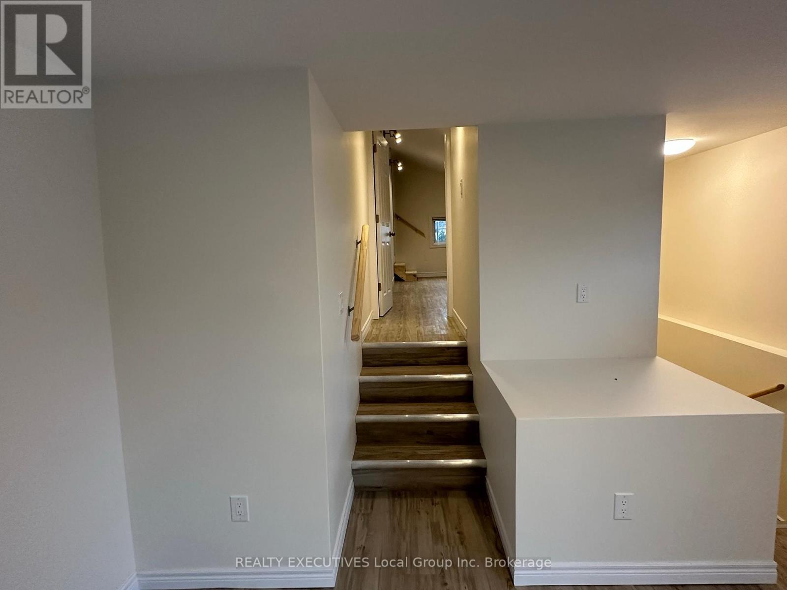 272 First Avenue W, North Bay, Ontario  P1B 3C1 - Photo 7 - X13046998