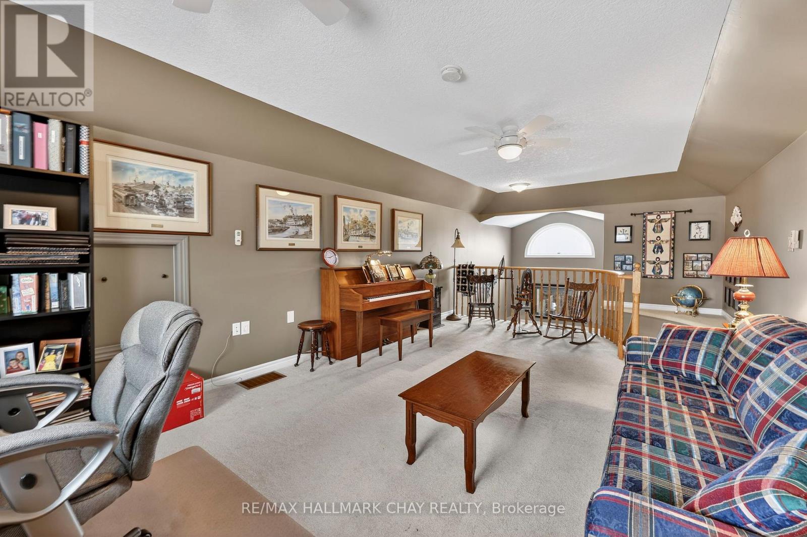 16 Sheppard Drive, Tay, Ontario  L0K 2A0 - Photo 22 - S12904592