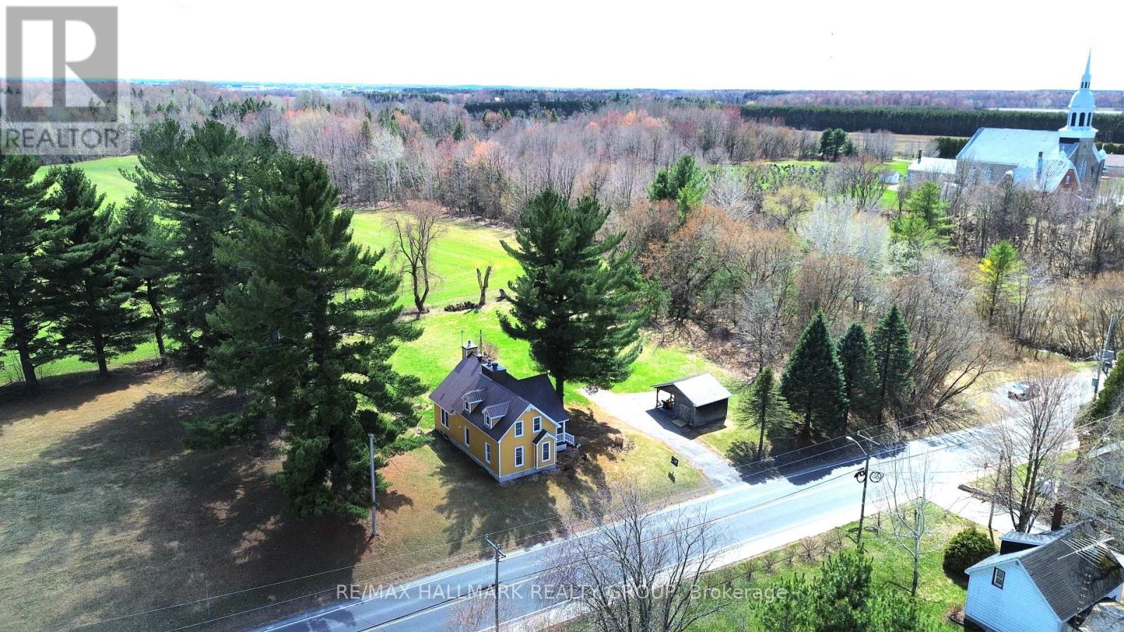 5196 County 10 Road, The Nation, Ontario  K0B 1G0 - Photo 4 - X12627174