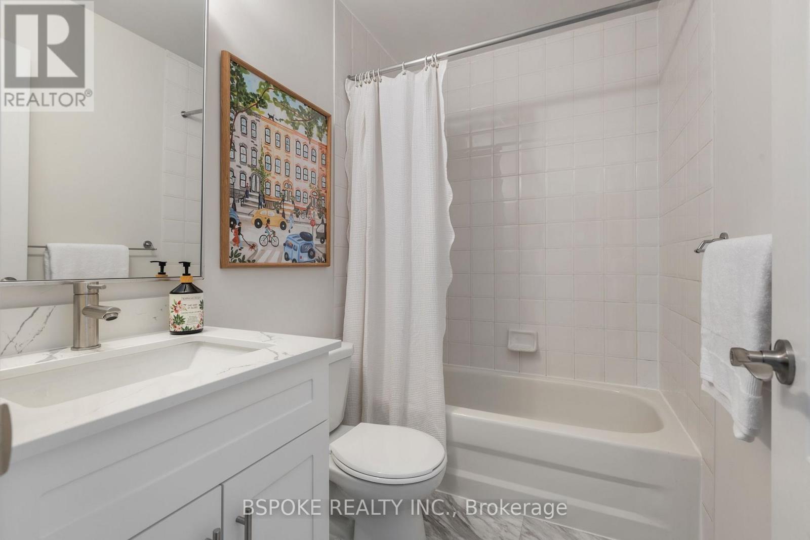 1099 Ossington Avenue, Toronto, Ontario  M6G 4B2 - Photo 18 - C13046858