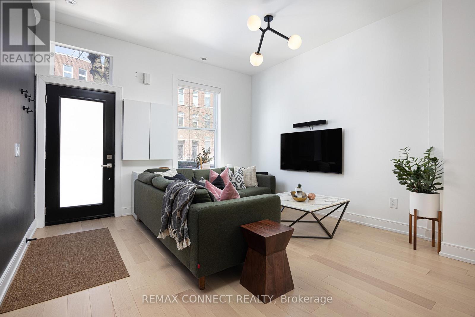 553 King Street E, Toronto, Ontario  M5A 1M5 - Photo 5 - C13047022