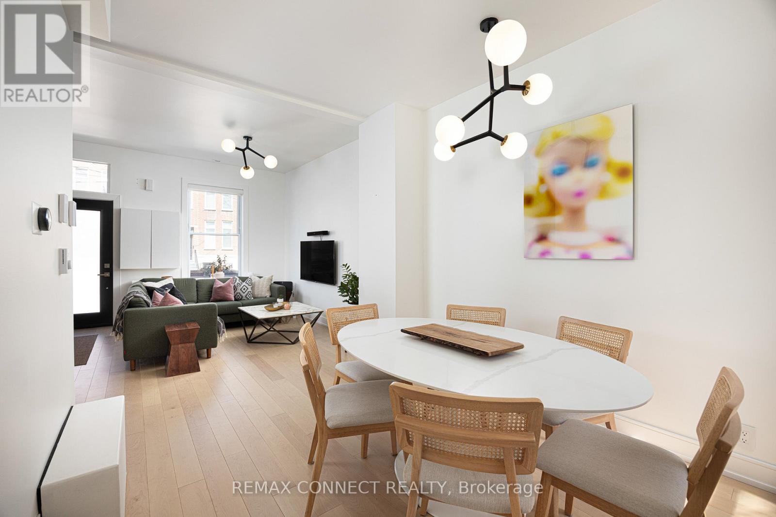 553 King Street E, Toronto, Ontario  M5A 1M5 - Photo 9 - C13047022