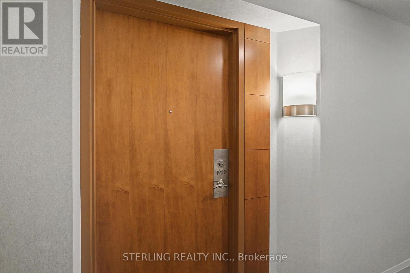 1909 - 31 Bales Avenue, Toronto, Ontario  M2N 7L6 - Photo 5 - C13047078