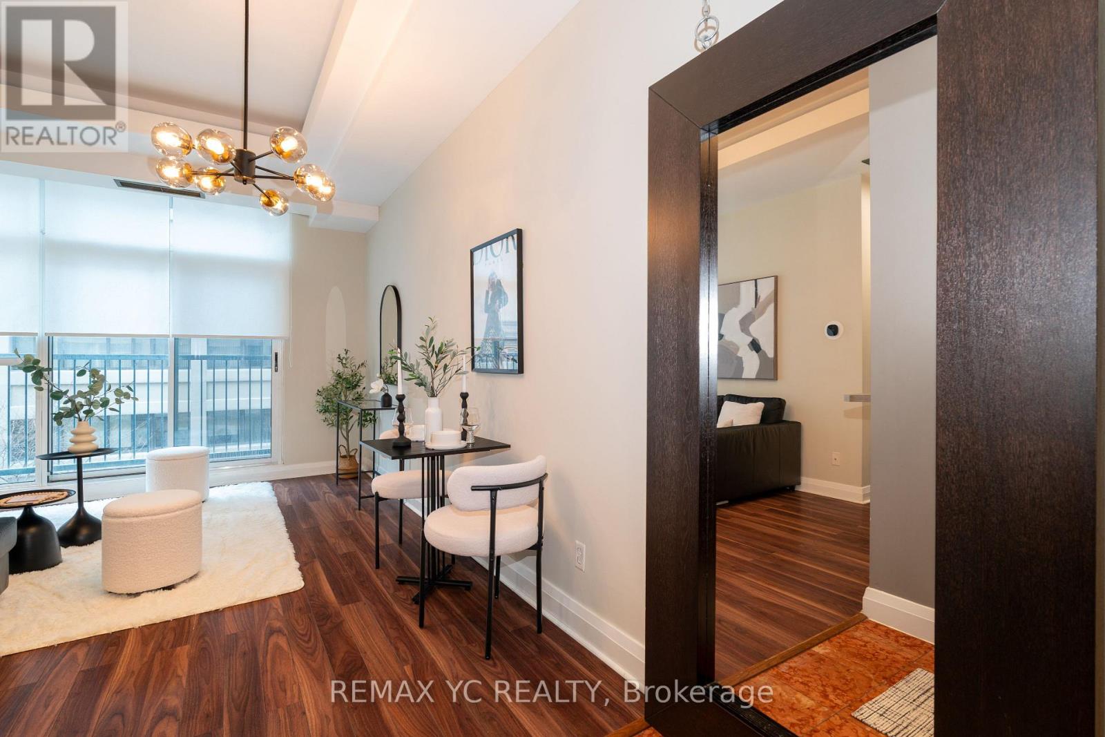 306 - 8 Wellesley Street E, Toronto, Ontario  M4Y 3B2 - Photo 6 - C13047096