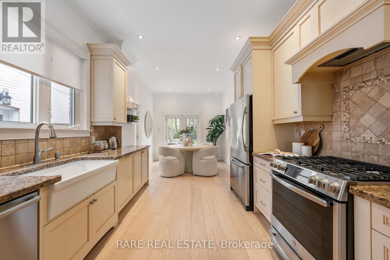 382 Rusholme Road, Toronto, Ontario  M6H 2Z5 - Photo 13 - C13047120