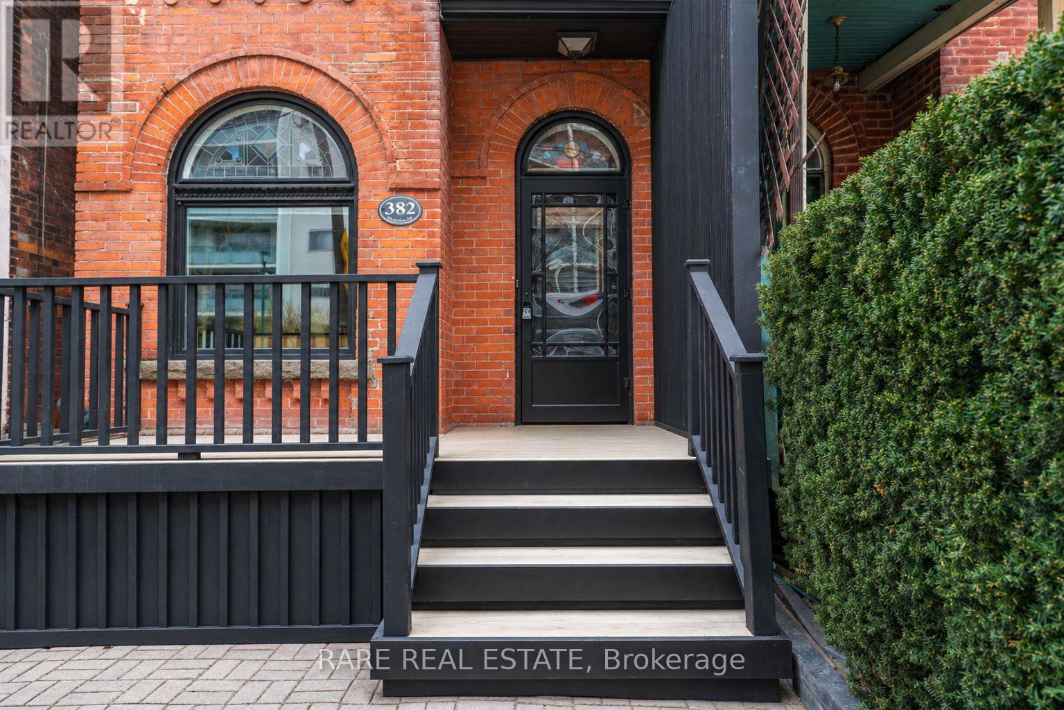 382 Rusholme Road, Toronto, Ontario  M6H 2Z5 - Photo 2 - C13047120