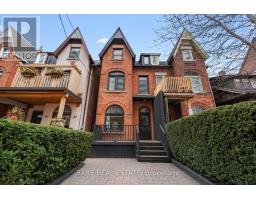 382 RUSHOLME ROAD, Toronto, Ontario
