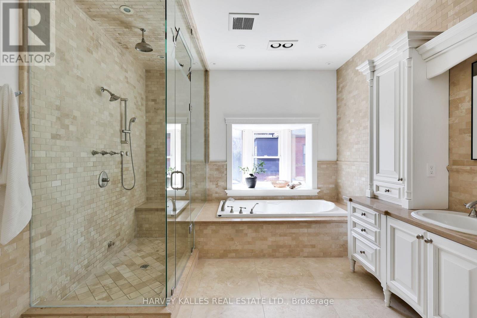 140 Bedford Road, Toronto, Ontario  M5R 2K2 - Photo 32 - C13047138