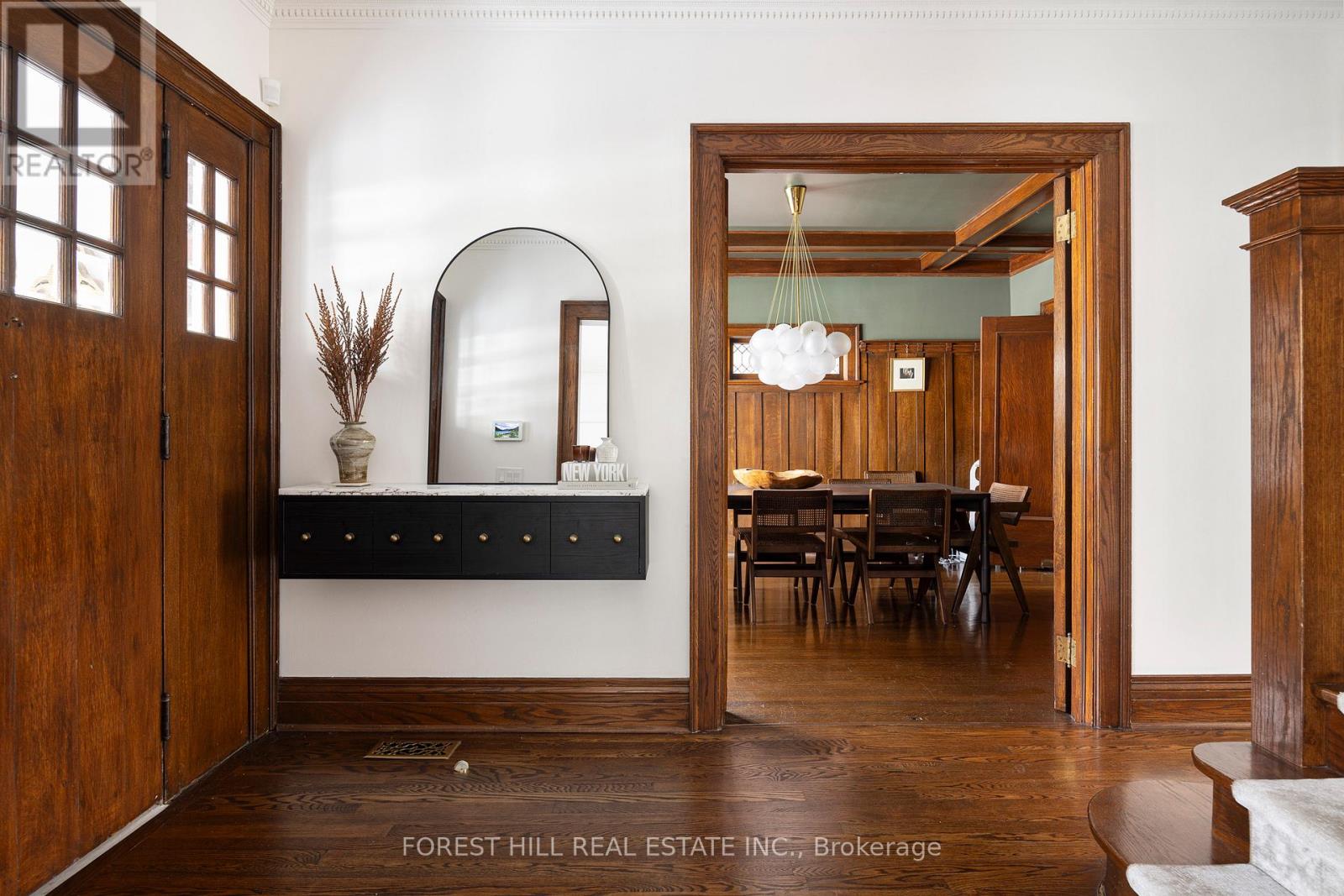 152 Lyndhurst Avenue, Toronto, Ontario  M5R 2Z9 - Photo 4 - C13047152