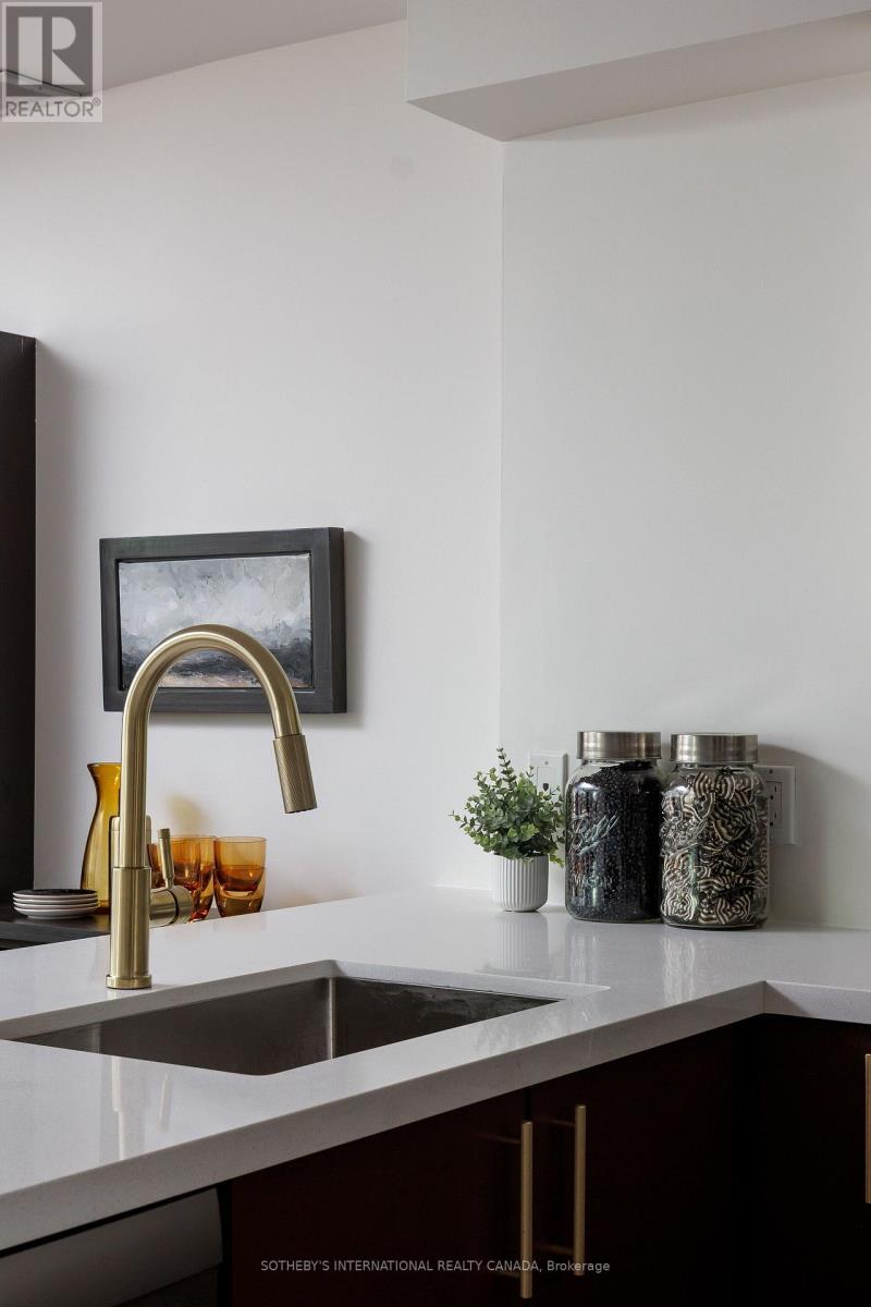 2218 - 12 Sudbury Street, Toronto, Ontario  M6J 3W7 - Photo 11 - C13047160