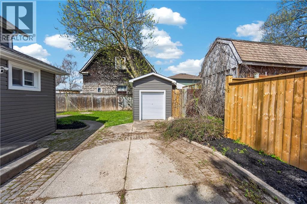 113 Niagara Street, Welland, Ontario  L3C 1J4 - Photo 42 - 40824347