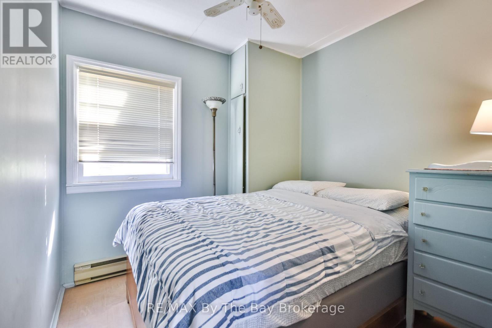 762 Eastdale Drive, Wasaga Beach, Ontario  L9Z 2R2 - Photo 18 - S13047052