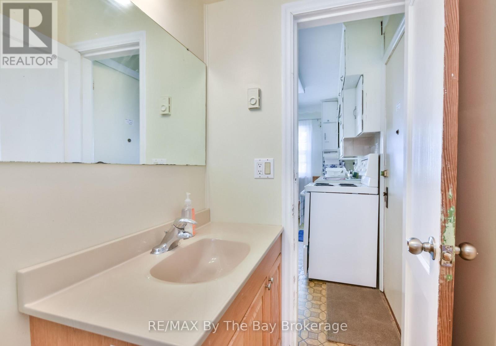 762 Eastdale Drive, Wasaga Beach, Ontario  L9Z 2R2 - Photo 25 - S13047052