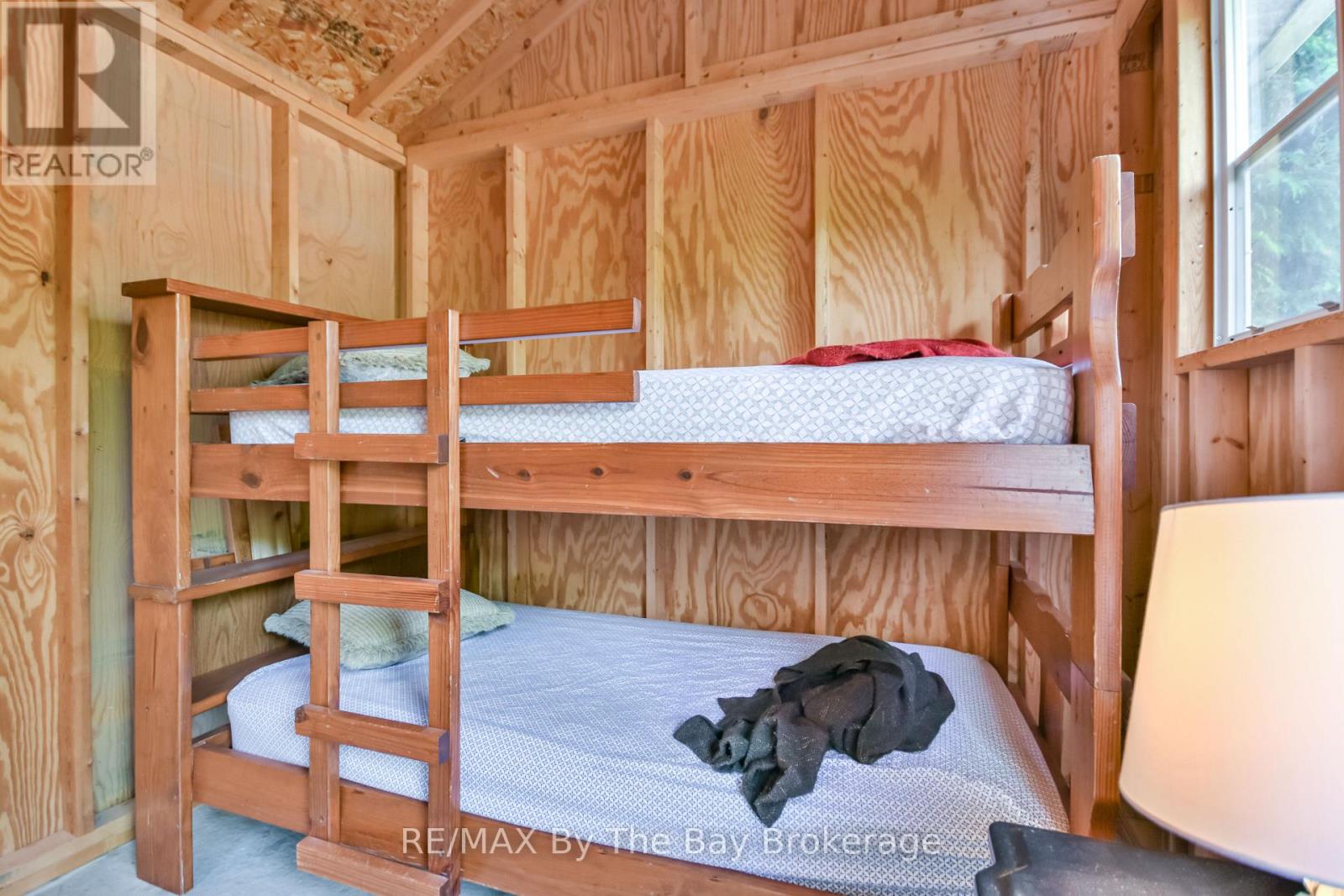 762 Eastdale Drive, Wasaga Beach, Ontario  L9Z 2R2 - Photo 28 - S13047052