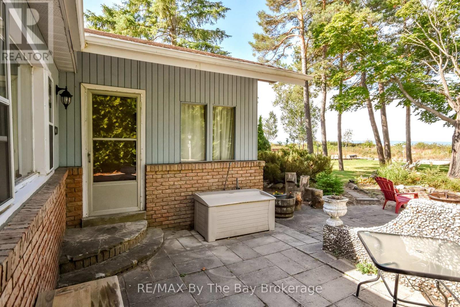 762 Eastdale Drive, Wasaga Beach, Ontario  L9Z 2R2 - Photo 8 - S13047052